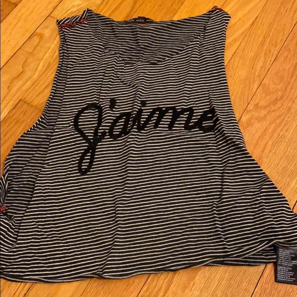 Crop top